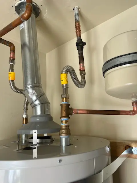 Water heater installation and plumbing repair in Melvindale